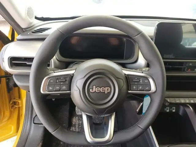 Jeep Avenger view 13