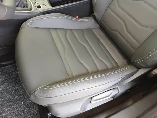 Jeep Avenger view 8