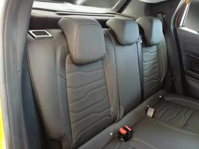 Jeep Avenger view 11