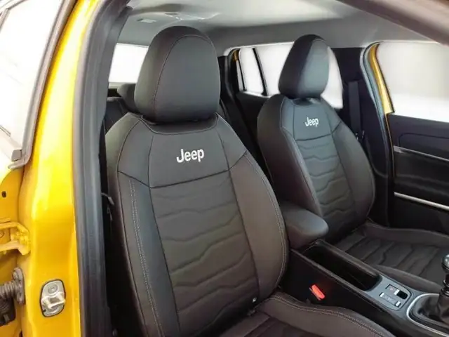 Jeep Avenger view 9