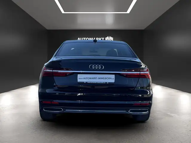 Audi A6 view 9