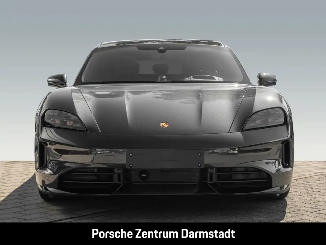 Porsche Taycan GTS Sport Turismo HA-Lenkung Active-Ride 8