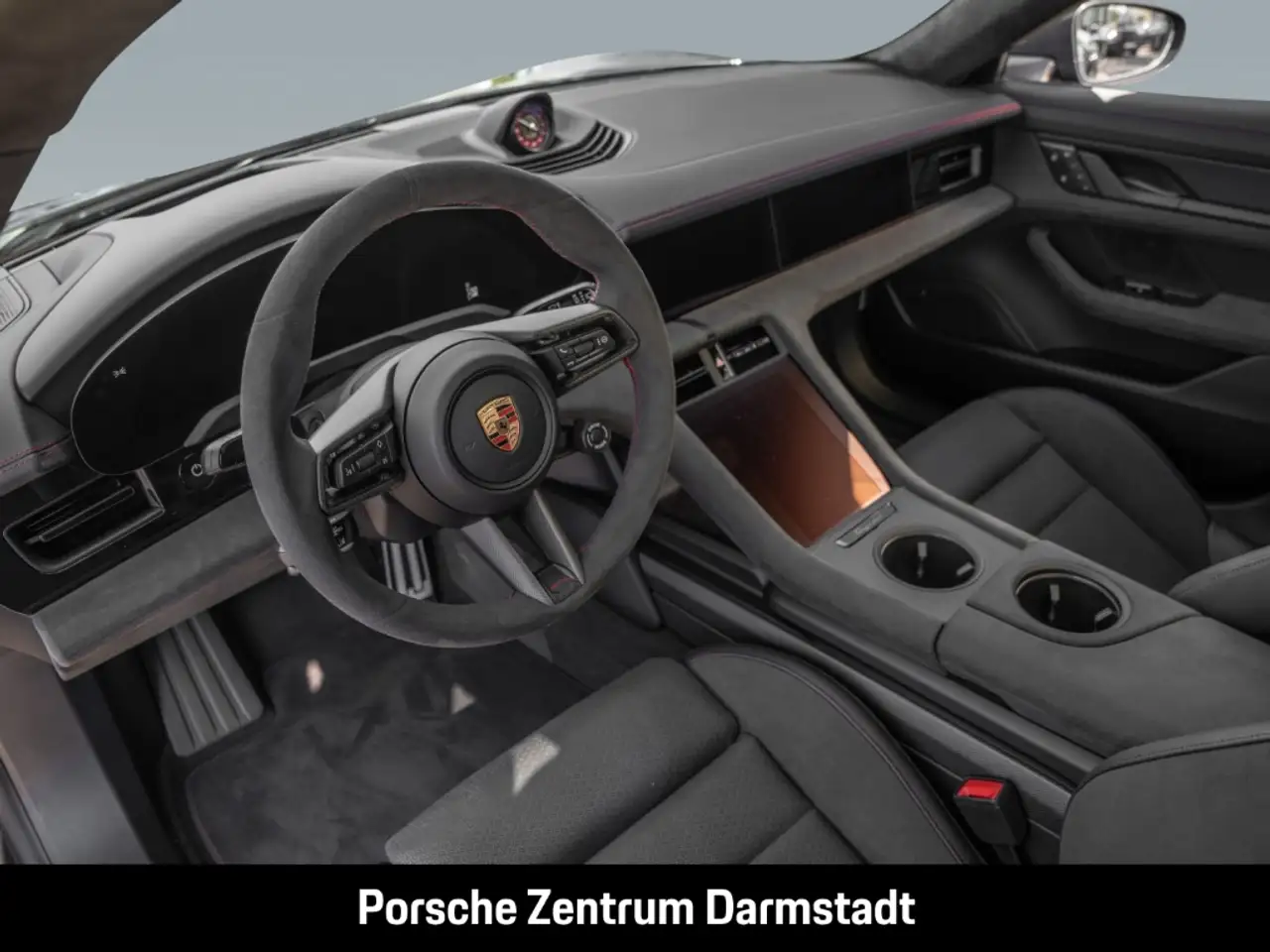 Porsche Taycan GTS Sport Turismo HA-Lenkung Active-Ride 4