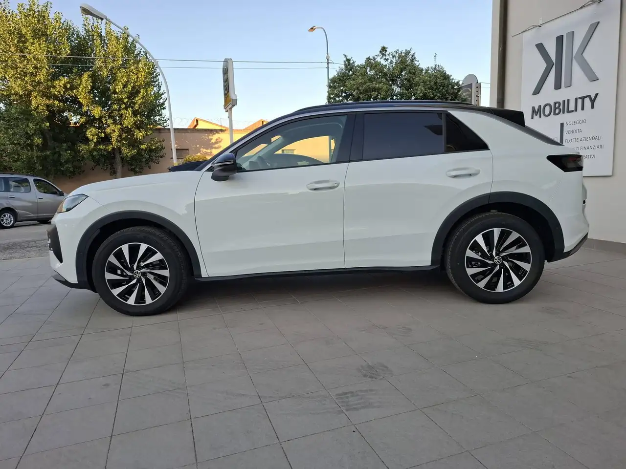 Volkswagen T-Roc II 2025 1.5 etsi Life 150cv dsg, миниатюра 7