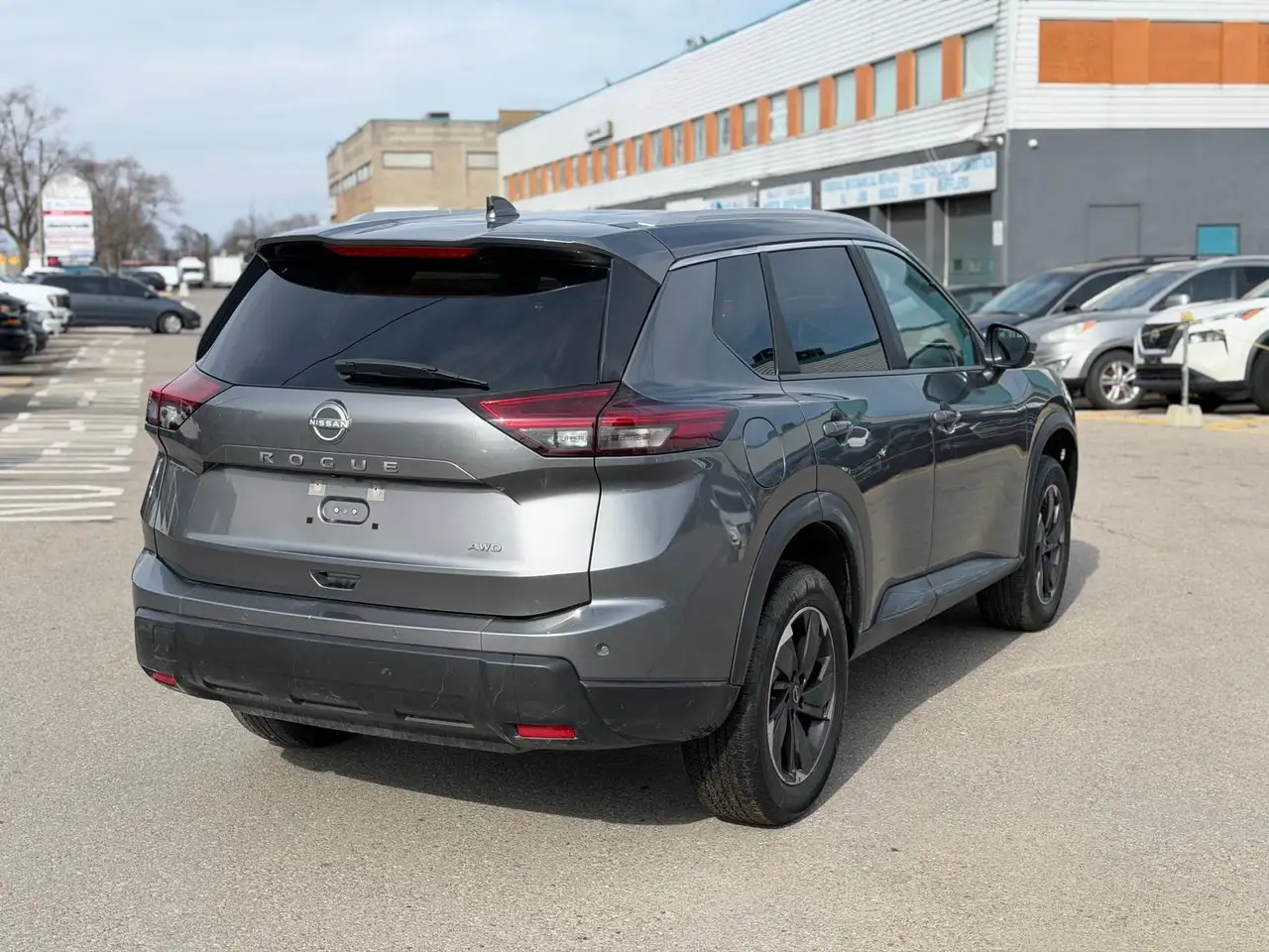 Nissan Rogue снимка Nissan Rogue
