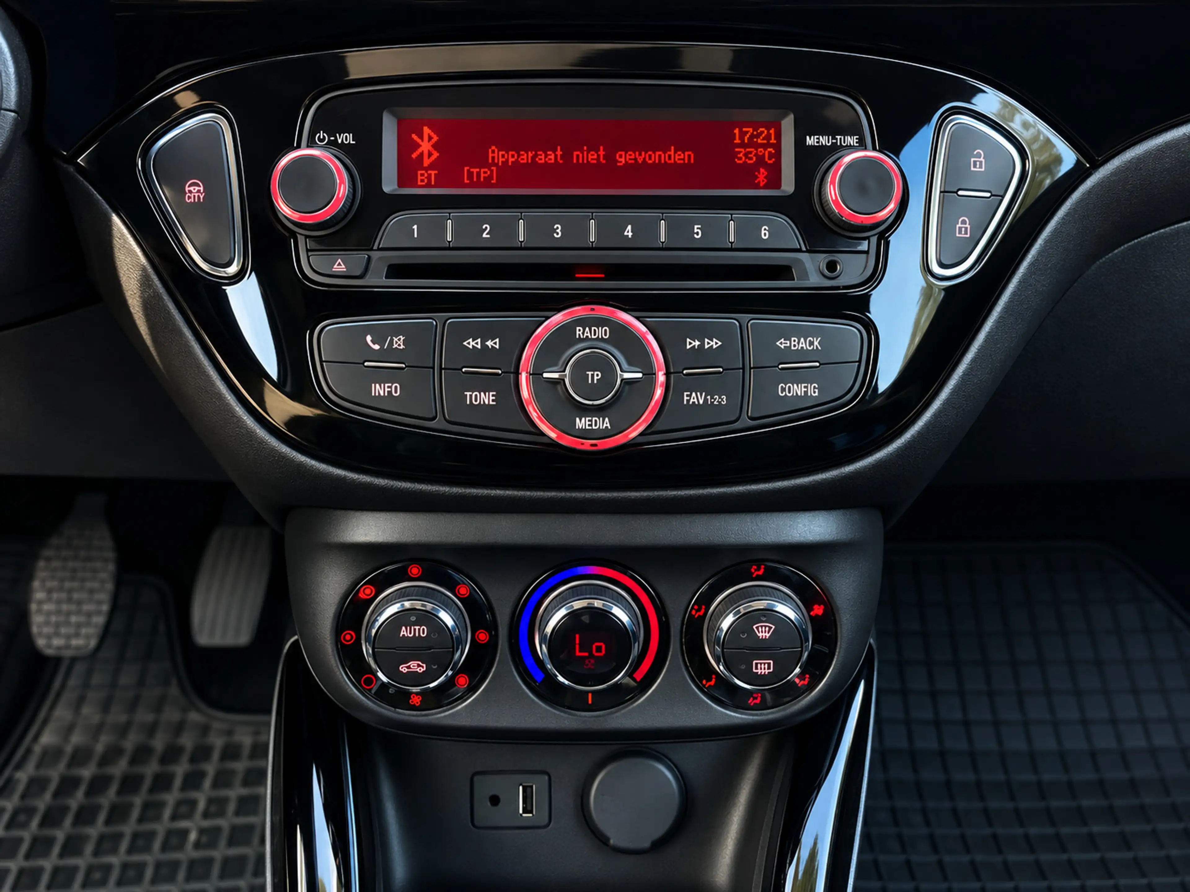 Opel Adam 1.4 Glam|Pano|Airco|PDC|Bluetooth — photo 9
