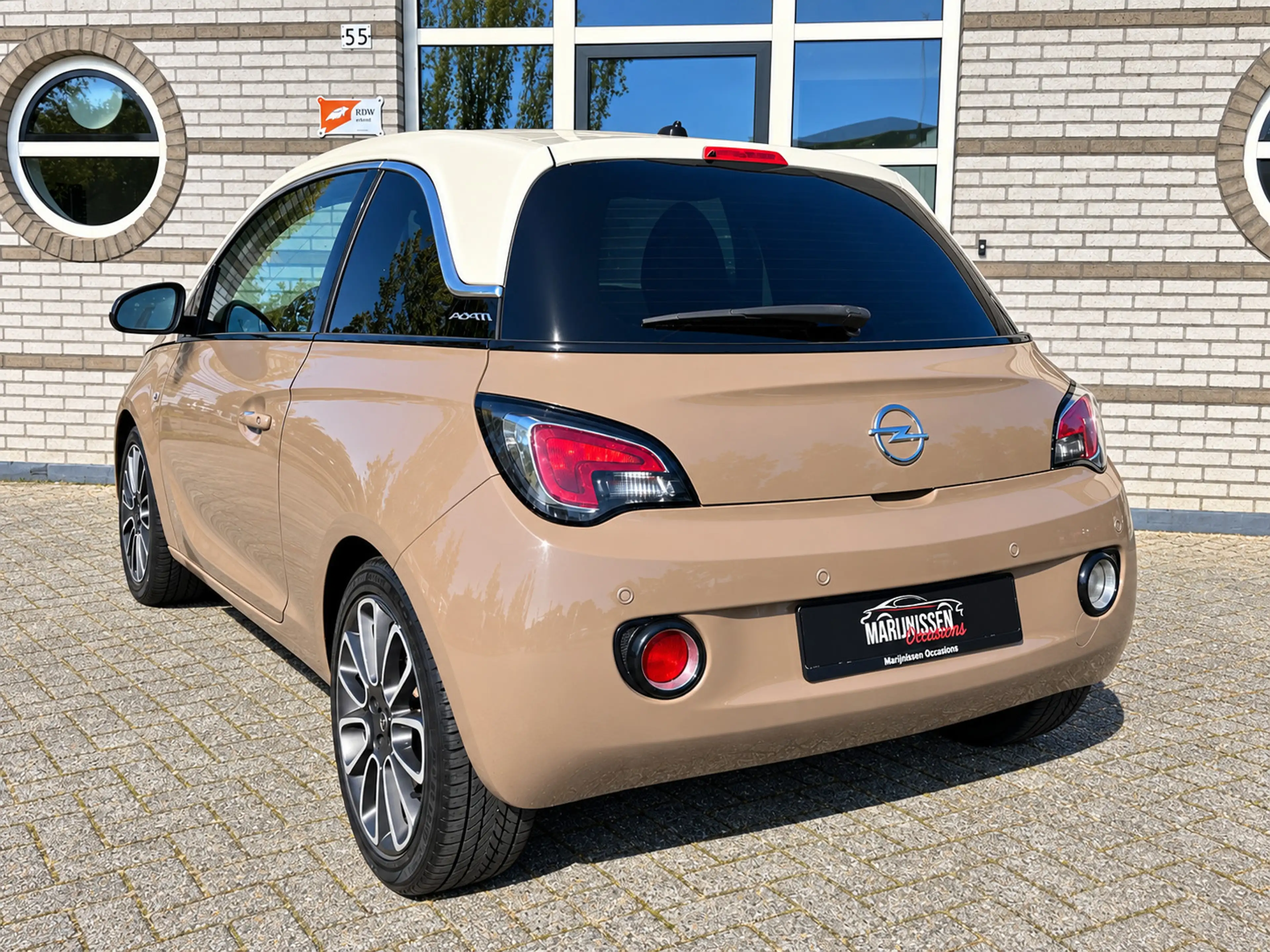 Opel Adam 1.4 Glam|Pano|Airco|PDC|Bluetooth — photo 4