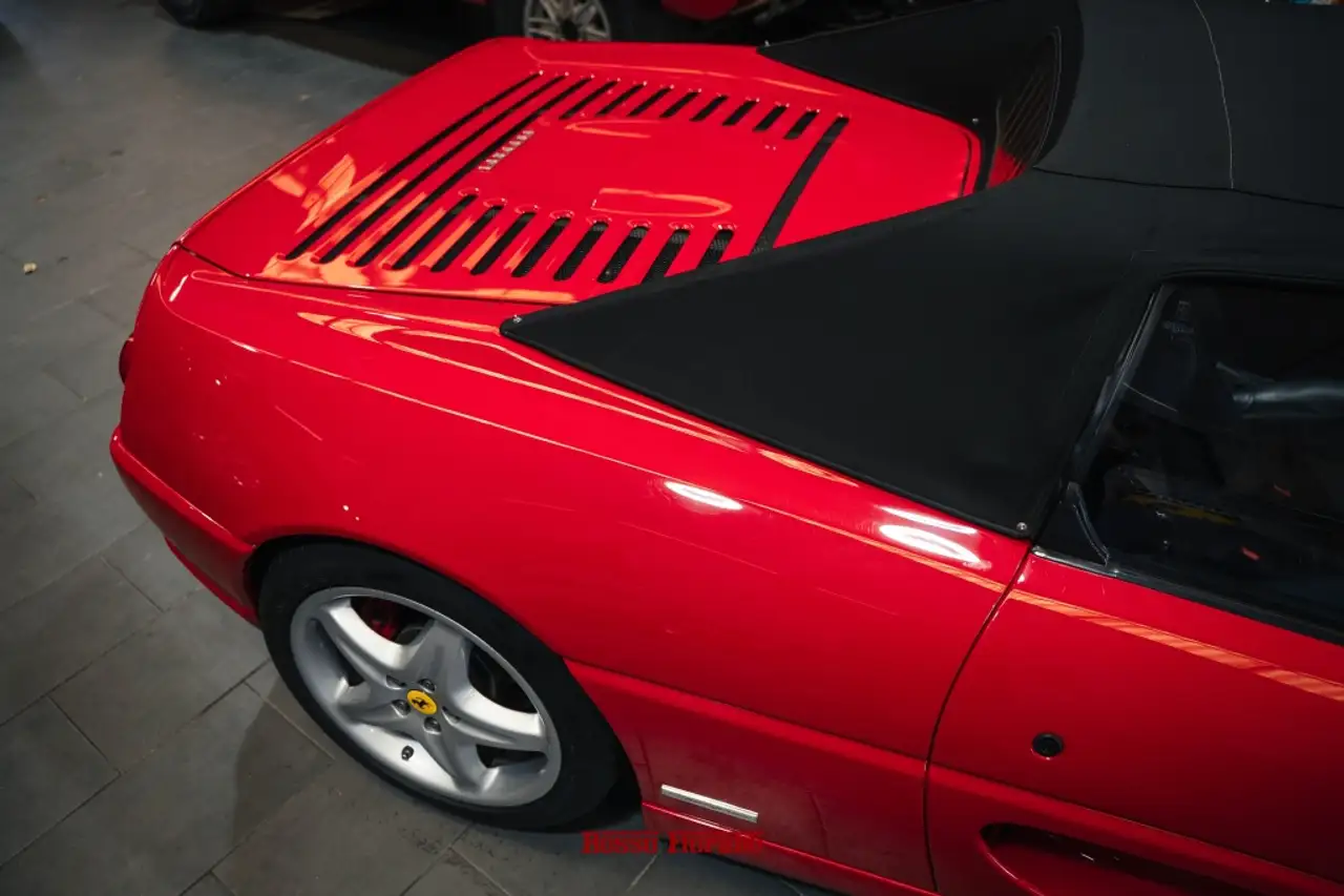 Ferrari F355 Spider, foto 11