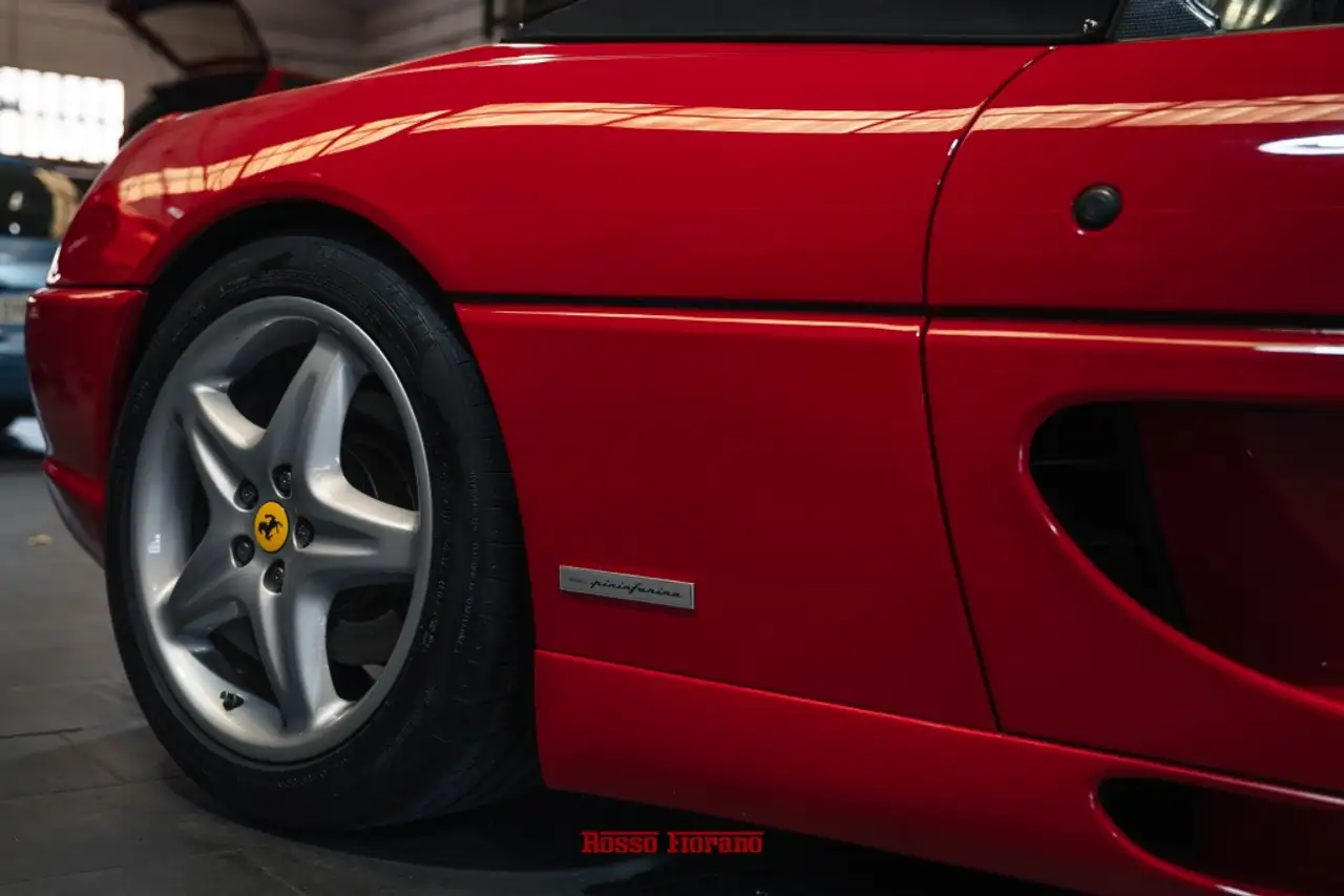 Ferrari F355 Spider, foto 4