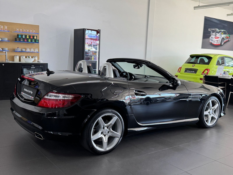 Mercedes-Benz SLK 350 AMG Roadster H&K/NAPPA/MEMORY/U-FREI — photo 8