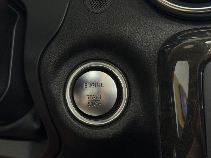 Mercedes-Benz SLK 350 AMG Roadster H&K/NAPPA/MEMORY/U-FREI — photo 15