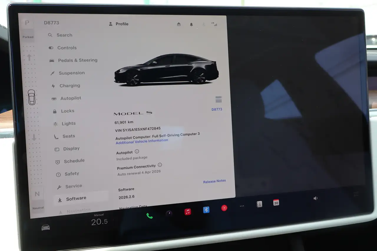 Tesla Model S снимка Tesla Model S