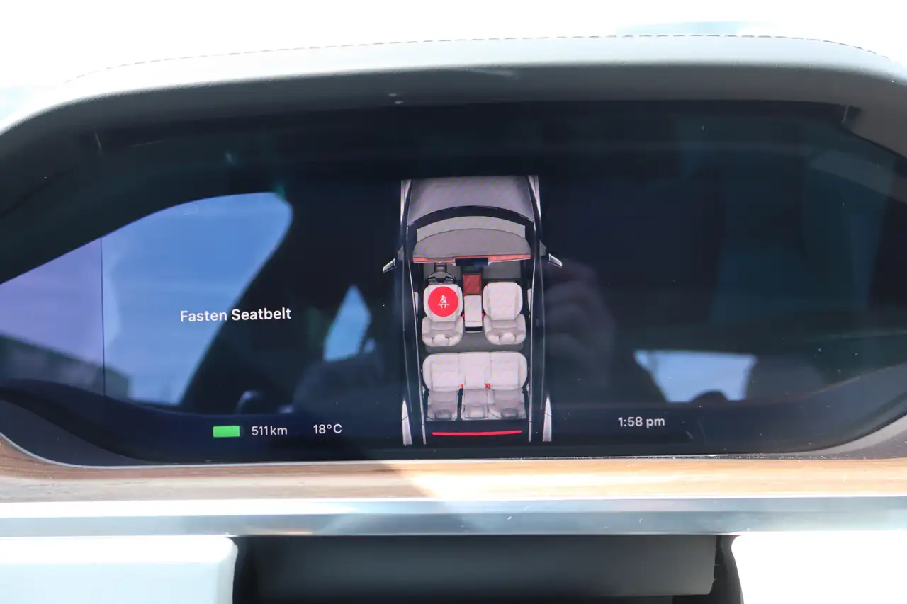 Tesla Model S снимка Tesla Model S