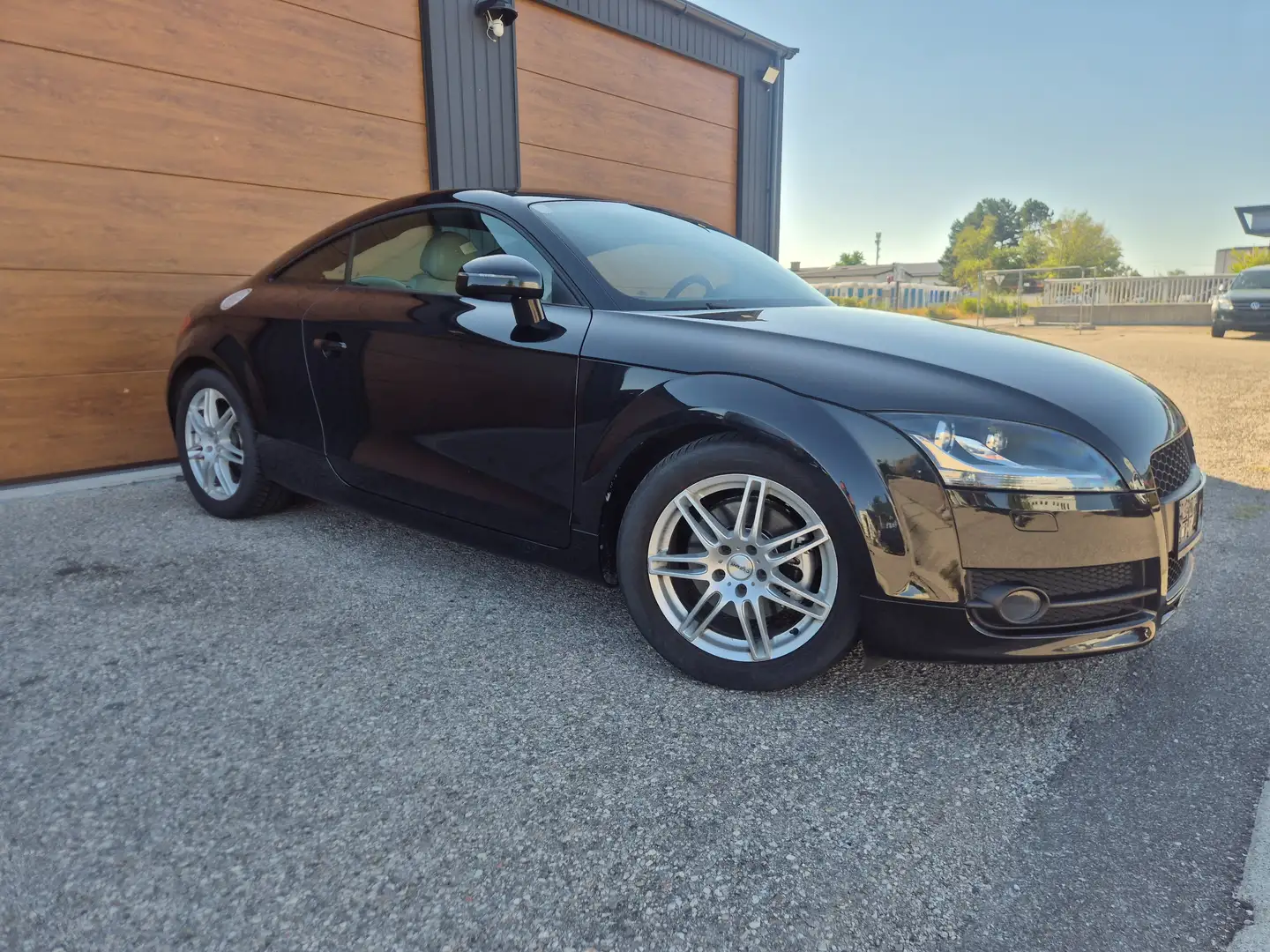Audi TT TT Coupé 2,0 T FSI S-tronic Schwarz - 1