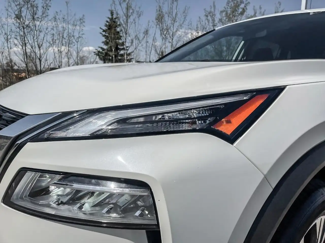 Nissan Rogue снимка Nissan Rogue