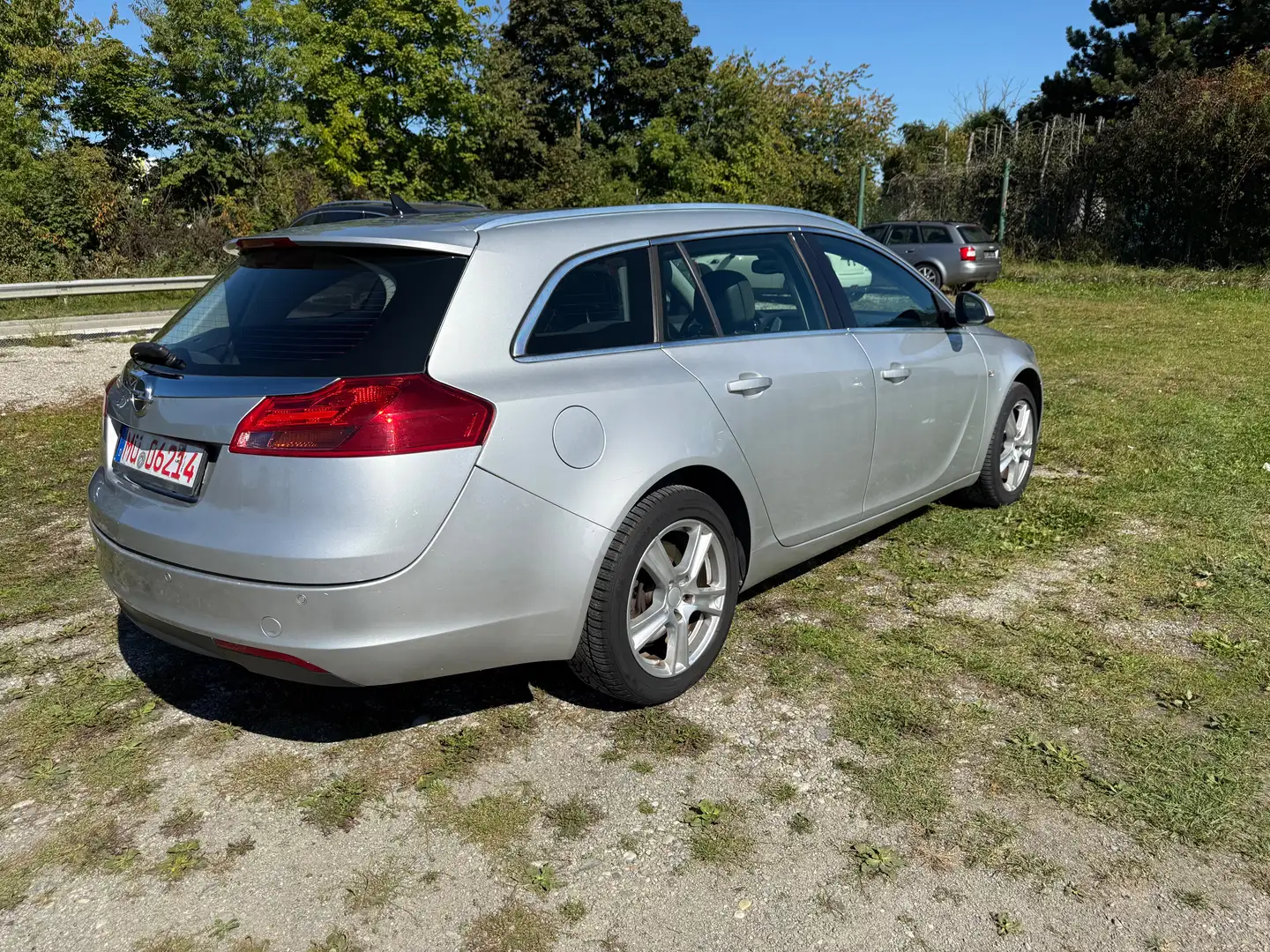 Opel Insignia Edition 2,0l Diesel Navi/Tempo/sitzh/Lenkrh/xenon+ Zilver - 2
