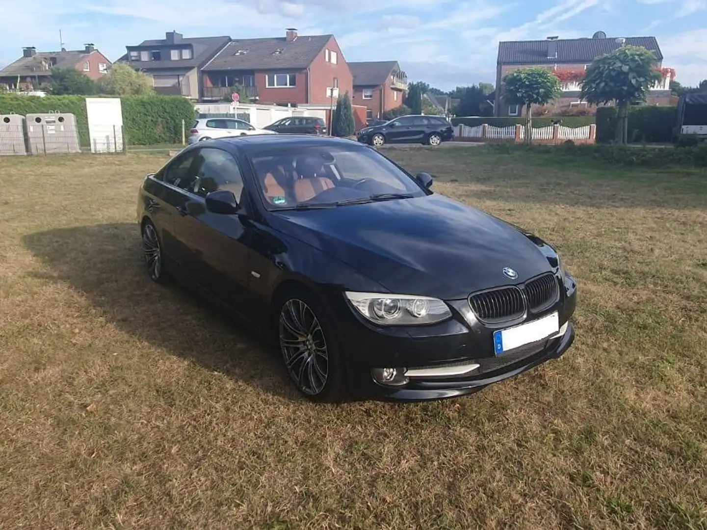 BMW 320 320d  e92 Coupe Edition Exclusive Schwarz - 1