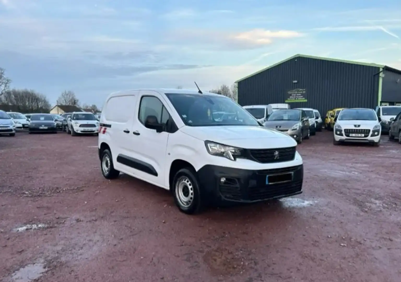 Peugeot Partner PARTNER FOURGON STANDARD 650 KG BLUEHDI 100 S - 1