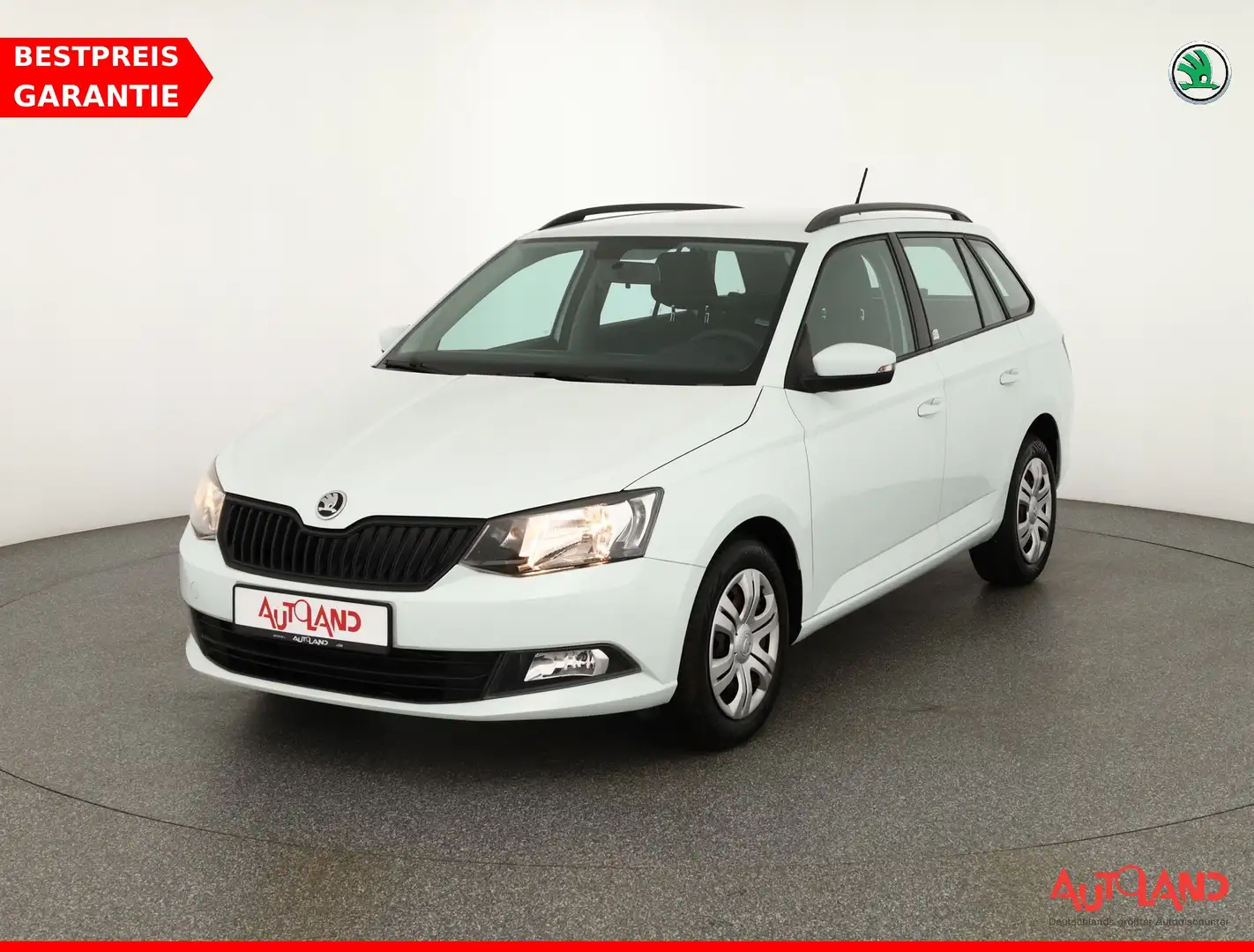 Skoda Fabia Combi 1.2 Klima DAB Bluetooth Blanc - 1