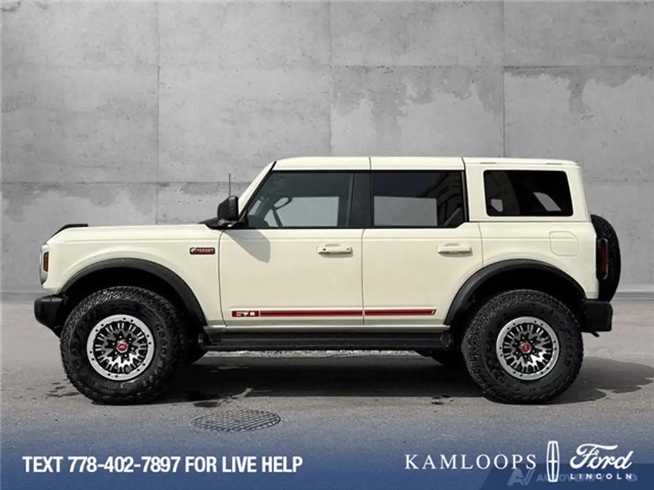 Ford Bronco снимка Ford Bronco