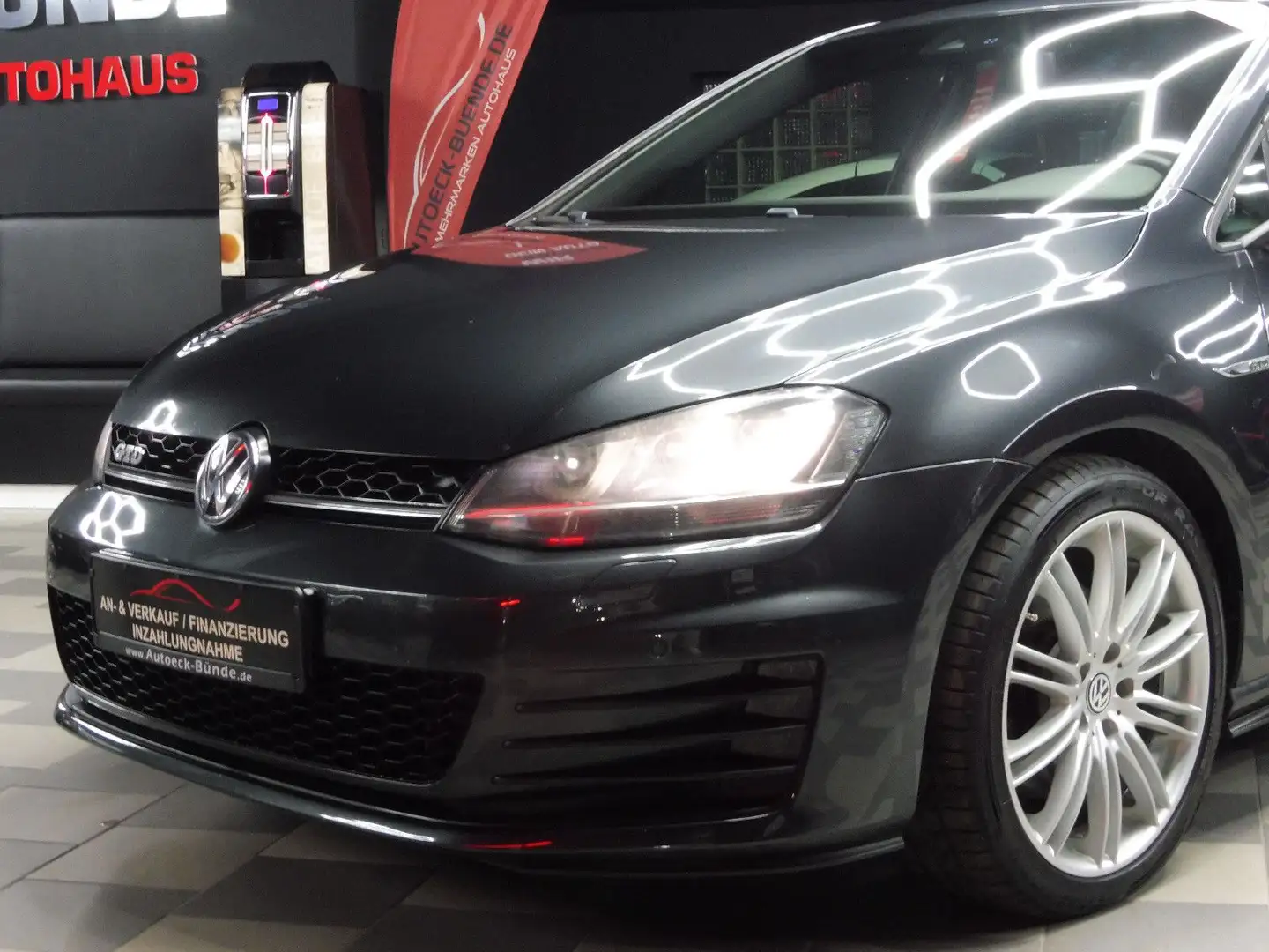 Volkswagen Golf VII Lim. GTD Bi-Xenon/Navi/Kamera - 1