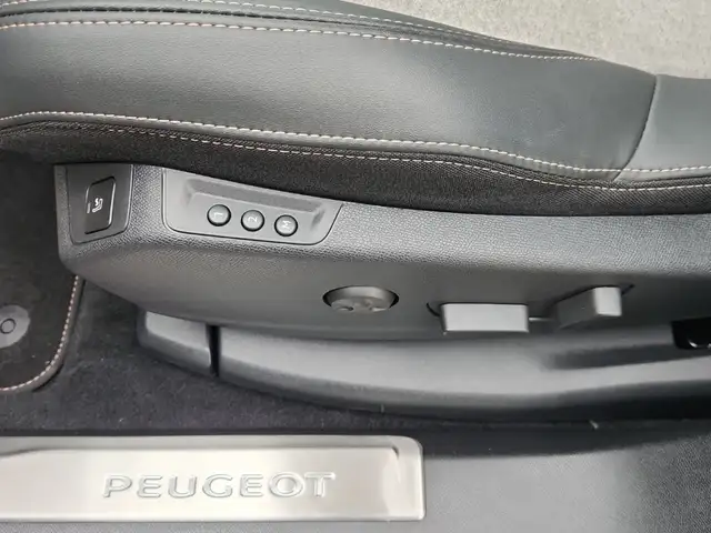 Peugeot 3008 view 19