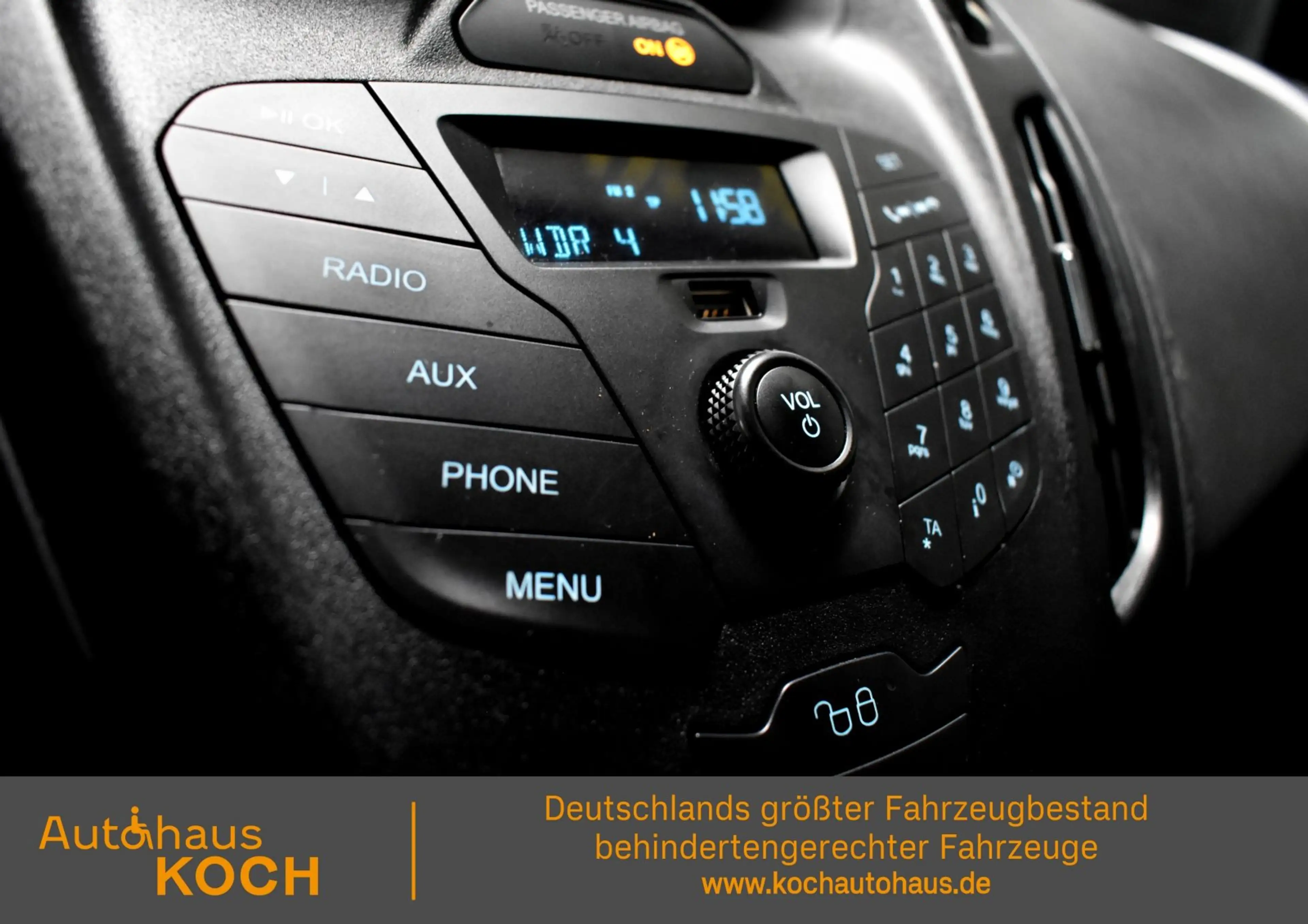 Ford Tourneo Connect rollstuhlgerecht — photo 14