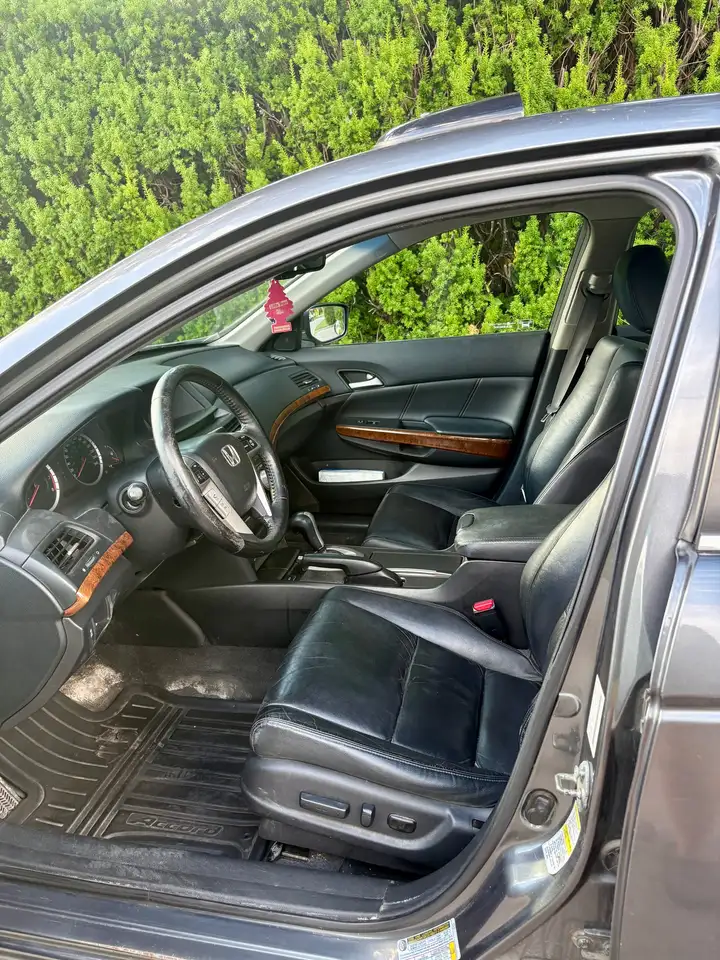 Honda Accord photo Honda Accord