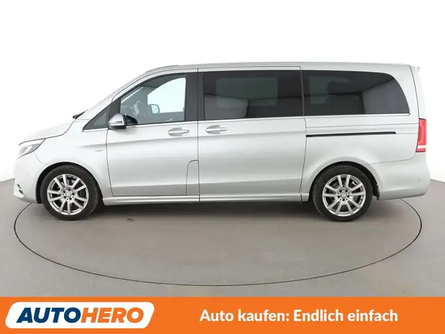 Mercedes-Benz V-Class view 3