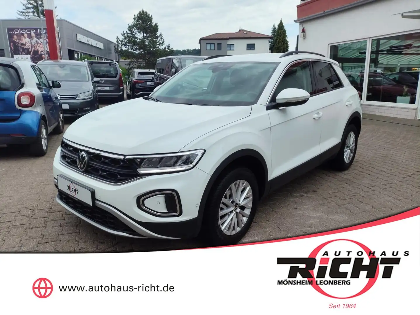 Volkswagen T-Roc 1.0 TSI Life Navi LED Virtual DAB SHZ App Weiß - 1