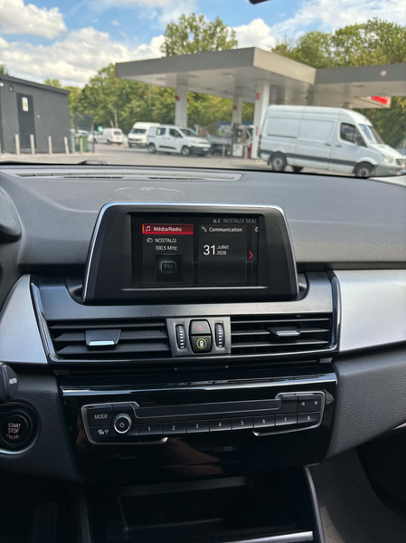 BMW 214 Gran Tourer 214 d — photo 10