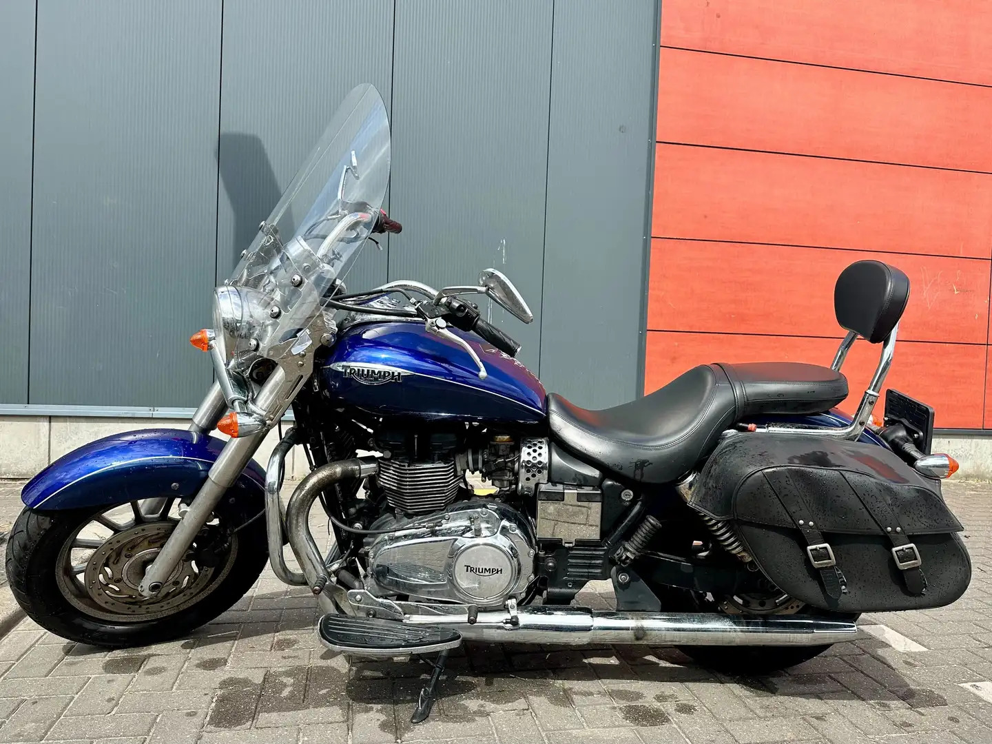 Triumph America LT Blauw - 1