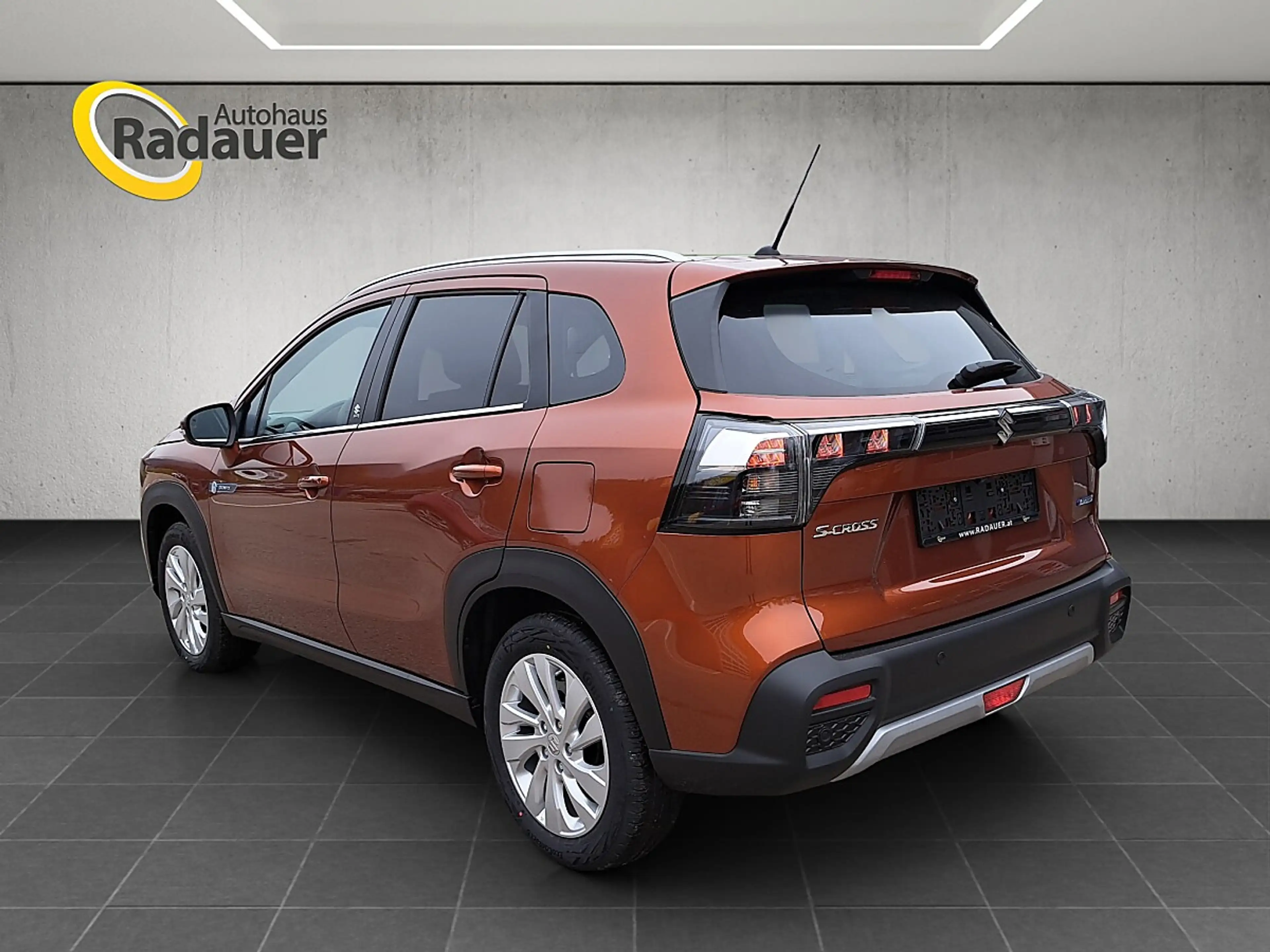 Suzuki S-Cross 1,4 Hybrid ALLGRIP shine — photo 3