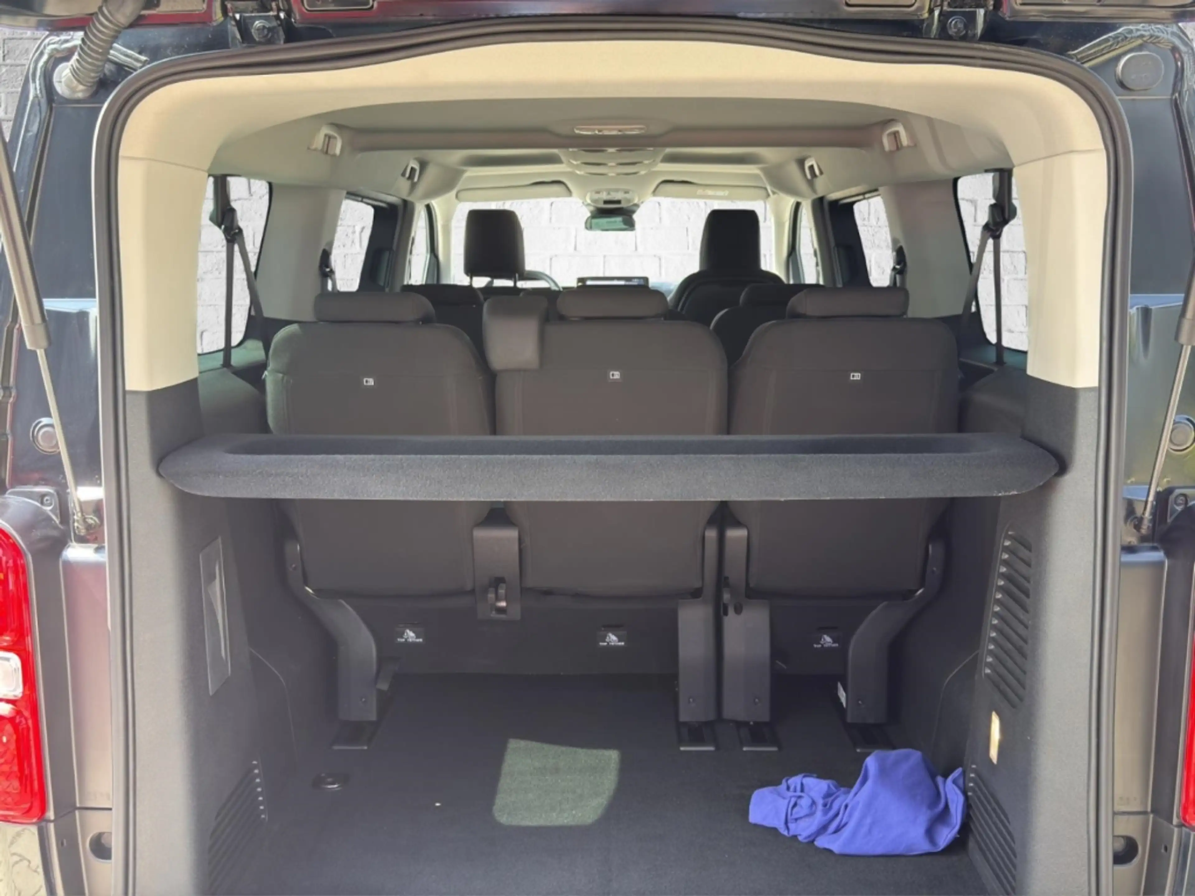 Citroen Spacetourer Plus XL BlueHDi 2.2 180 /8Sitze/Navi/LED — photo 7