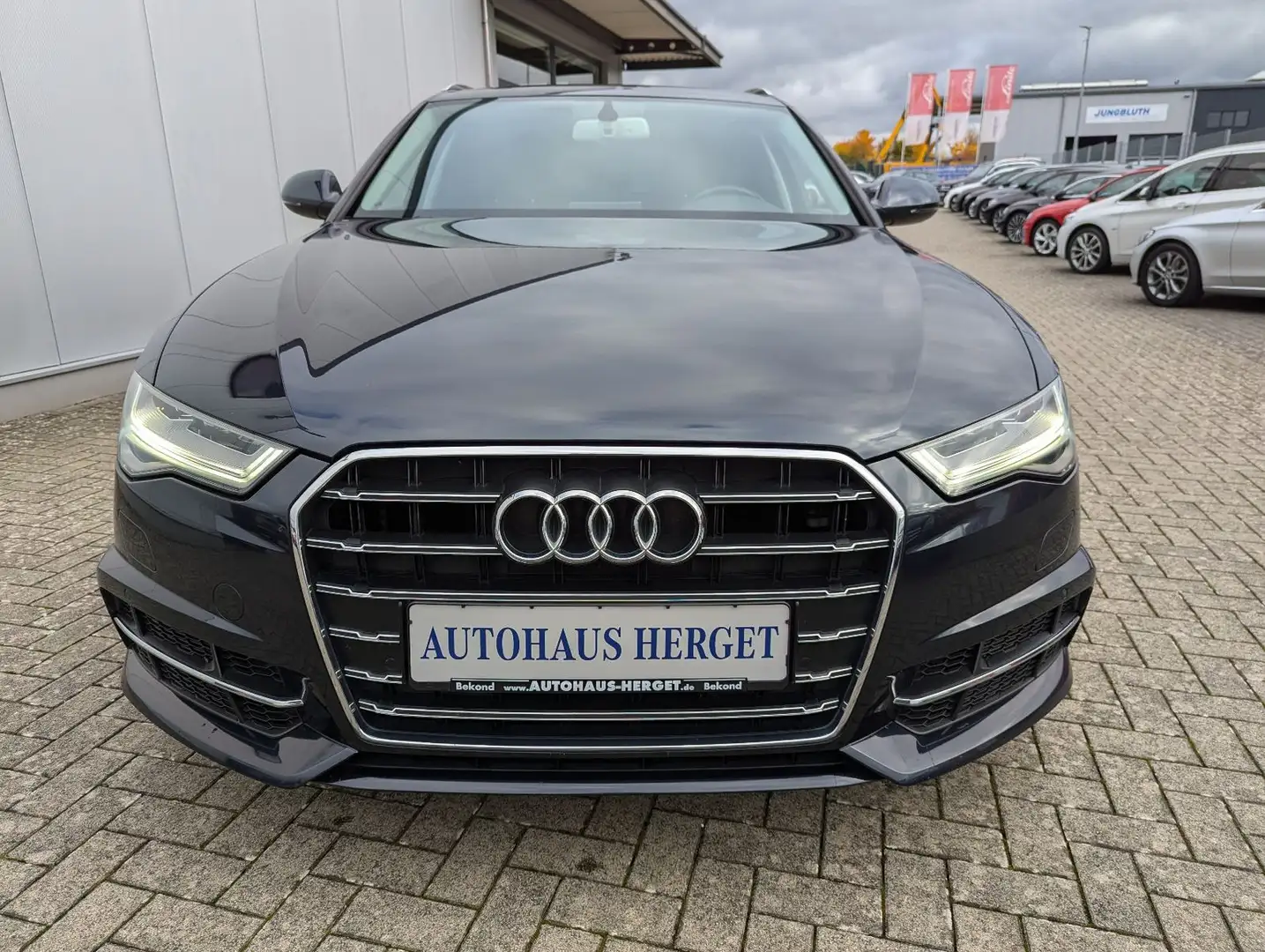 Audi A6 Avant 2.0 TDI ultra S-Line Bleu - 2