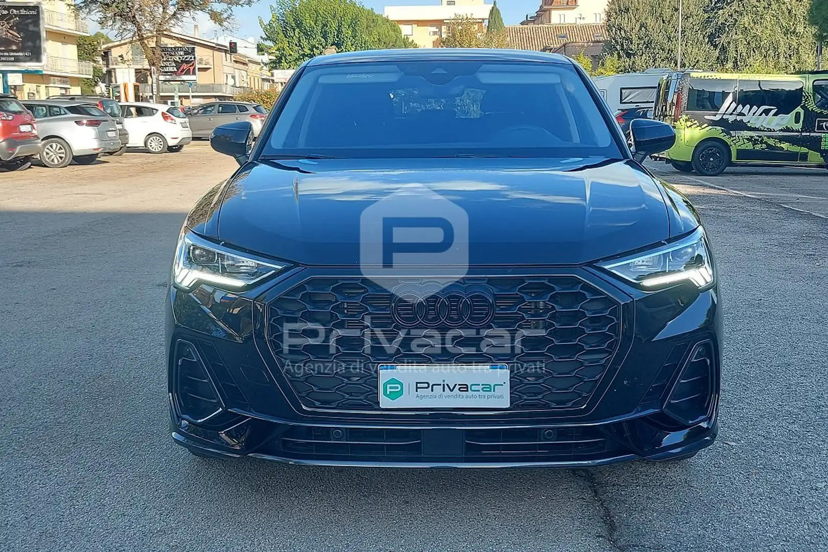 Audi Q3 Sportback 35 TDI S tronic Business Plus gar 08/28 Noir - 2