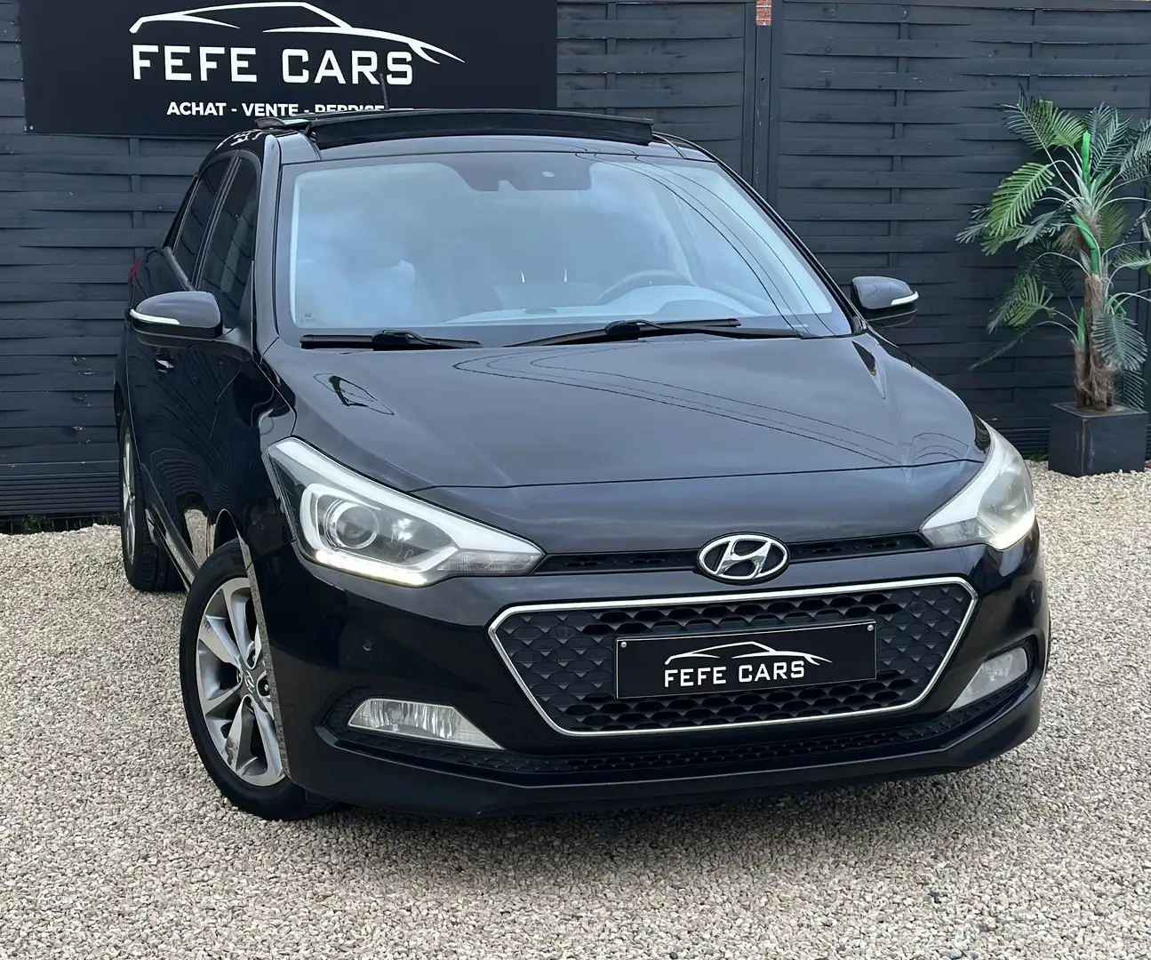 Hyundai i20 i20 1.2i Blackline / 1er Propriétaire / Carnet Noir - 2