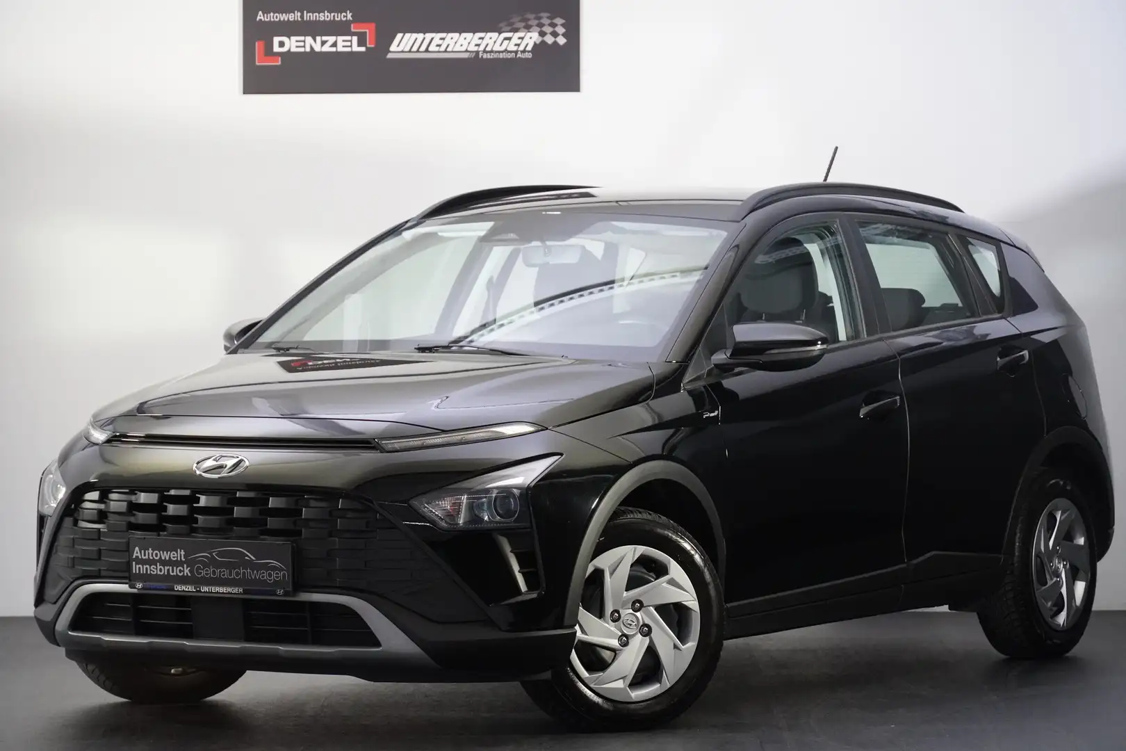 Hyundai BAYON 1,2 MPI i-Line Schwarz - 2