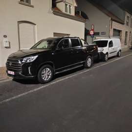 Grand 4WD Autm. Sapphire