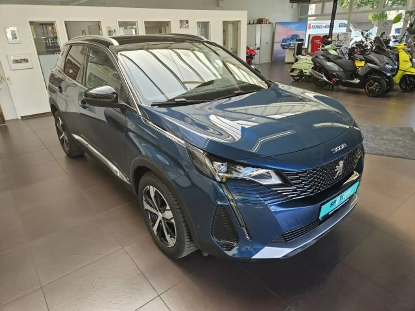 Peugeot 3008 PureTech 130 Stop & Start GPF EAT8 GT Azul - 1