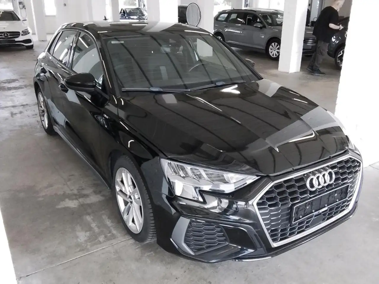 Audi A3 35 TDI S tronic S line Navi Virtual LED DAB