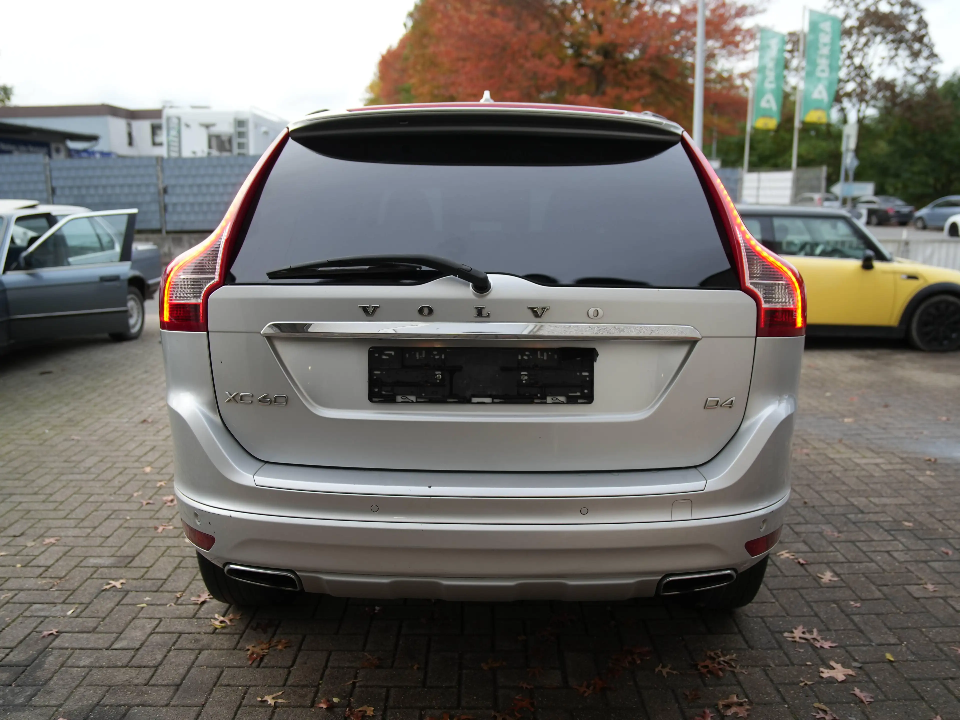 Volvo XC60 Momentum 2WD — photo 6