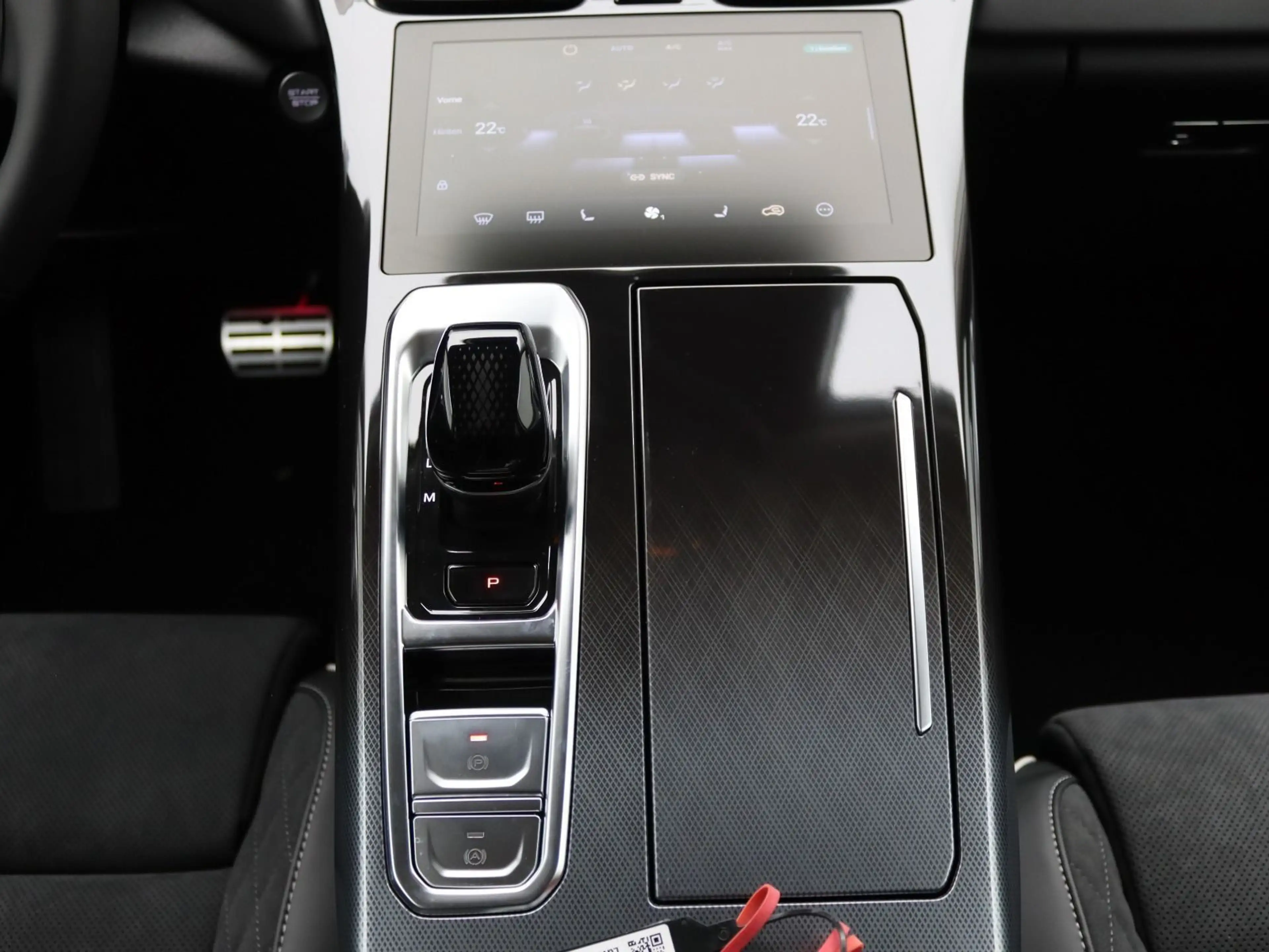 GWM WEY 05 Luxury AWD / AR-HuD, Pano, CarPlay, 360° — photo 12