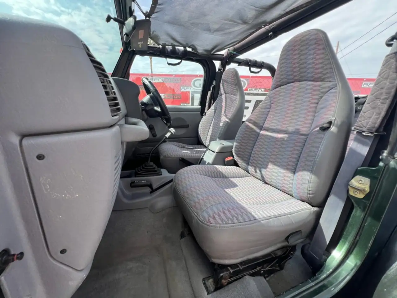 Jeep Wrangler 4.0, foto 9