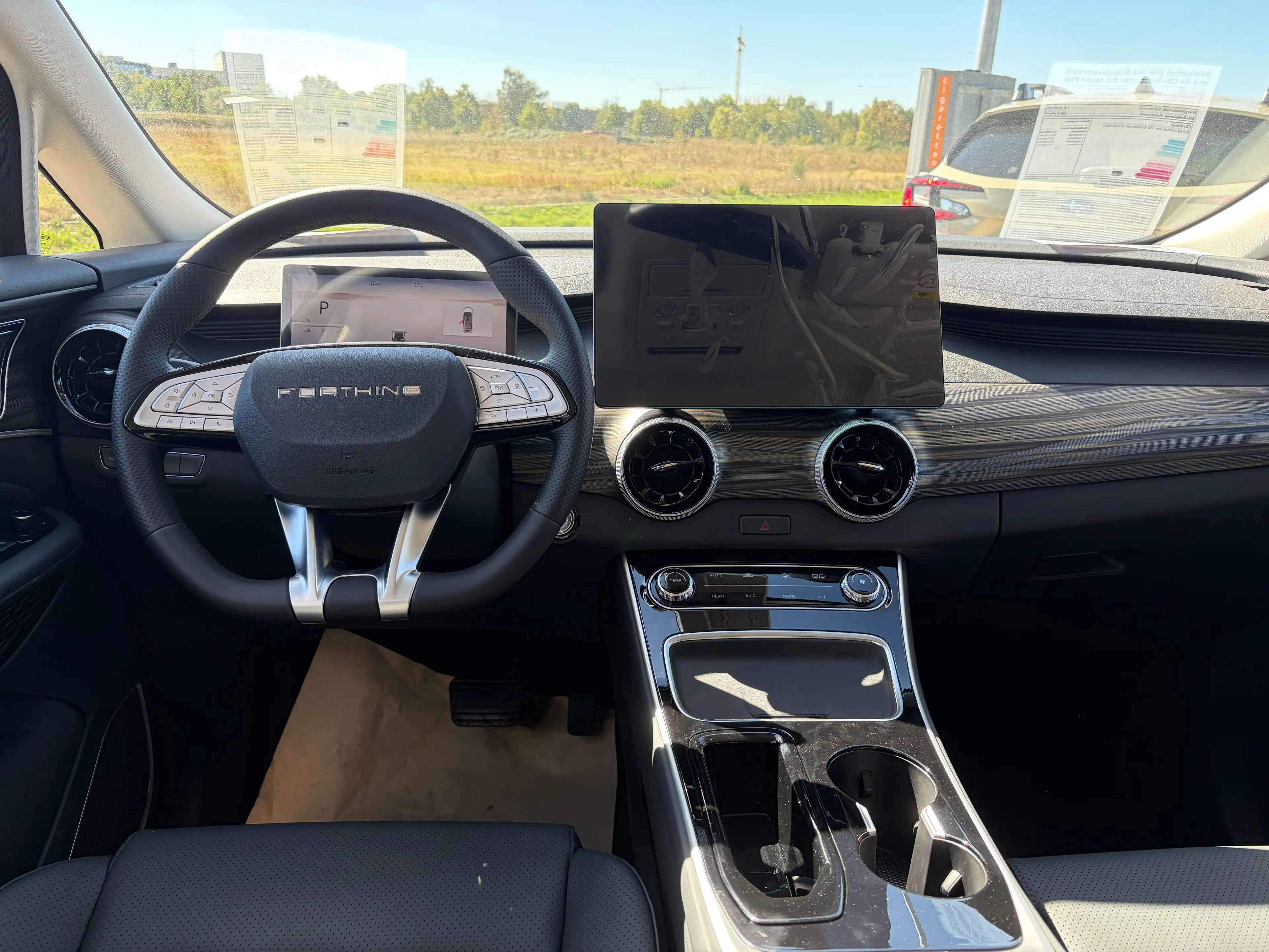 DFM Forthing 4 Forthing 4 phev — photo 4