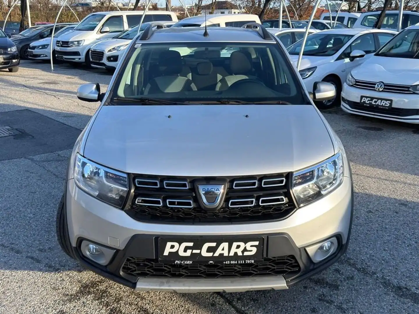 Dacia Logan MCV 0.9 TCe Stepway Grau - 2