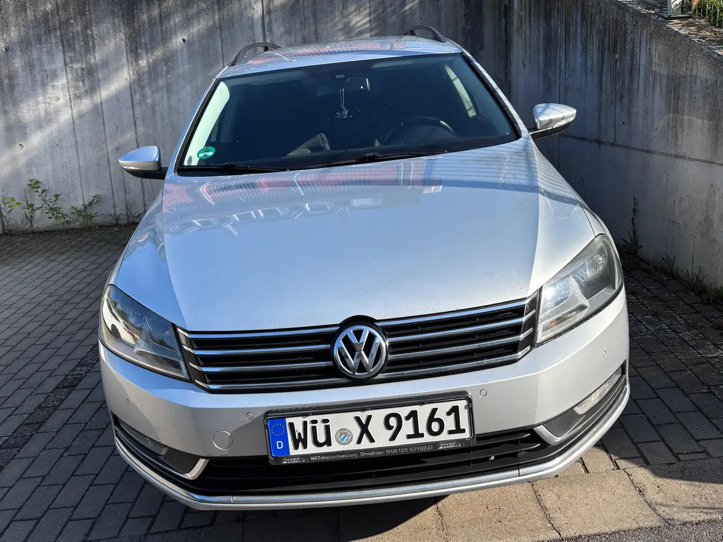 Volkswagen Passat Variant Passat Variant 2.0 TDI DSG BlueMotion Comfortline Grau - 1