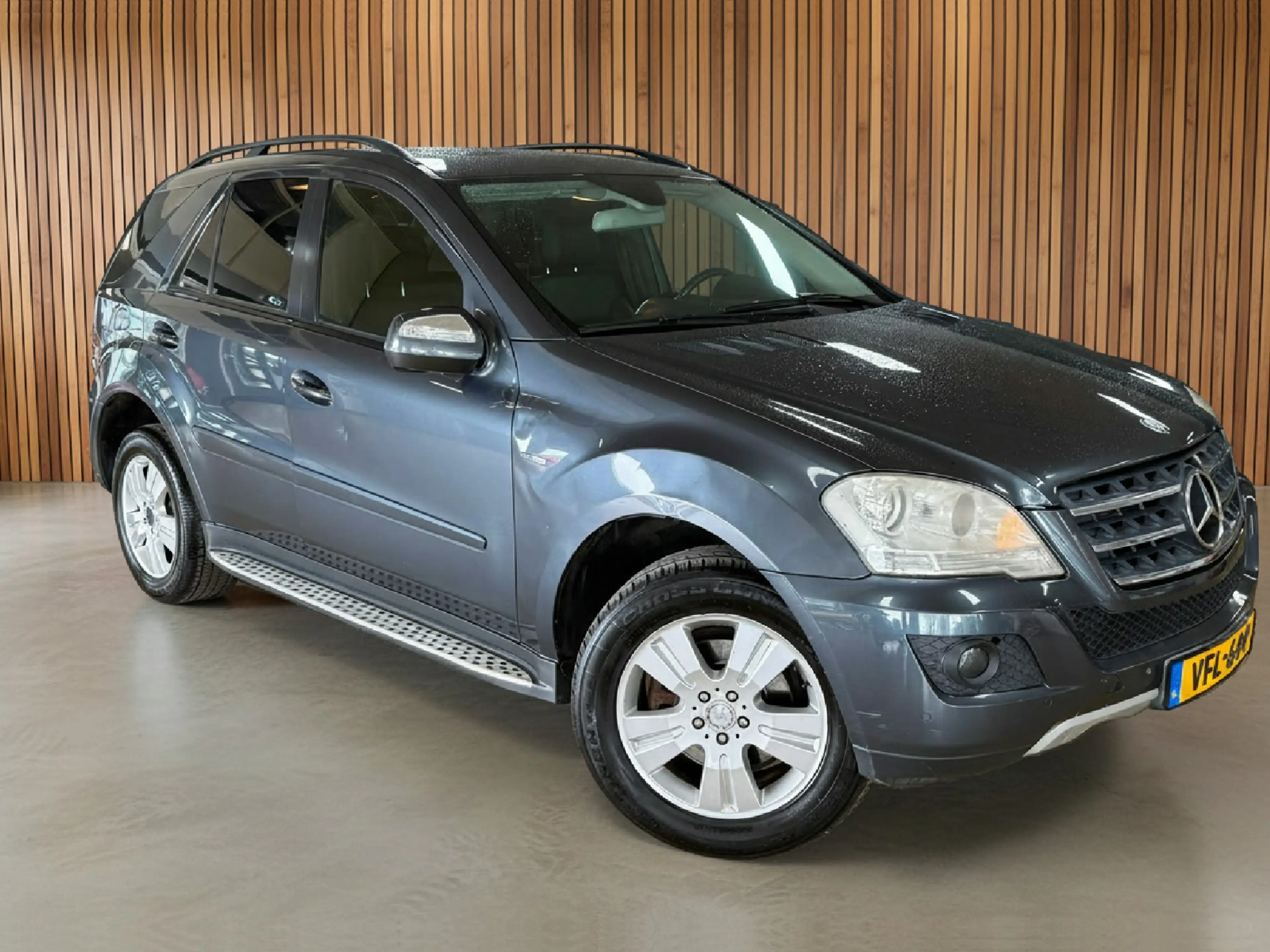 Mercedes-Benz ML 300 CDI 4MATIC | Trekhaak | Elektr stoelen | Grijs ken — photo 2