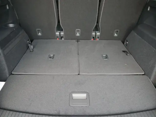 Volkswagen Touran view 7