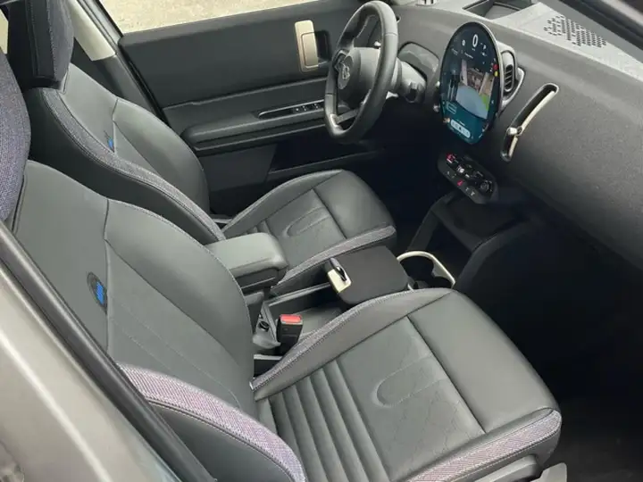 MINI Countryman 2025, foto 8
